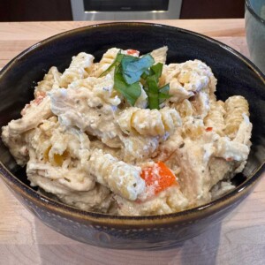Sun Oven Buffalo Wild Wings Garlic Chicken Pasta