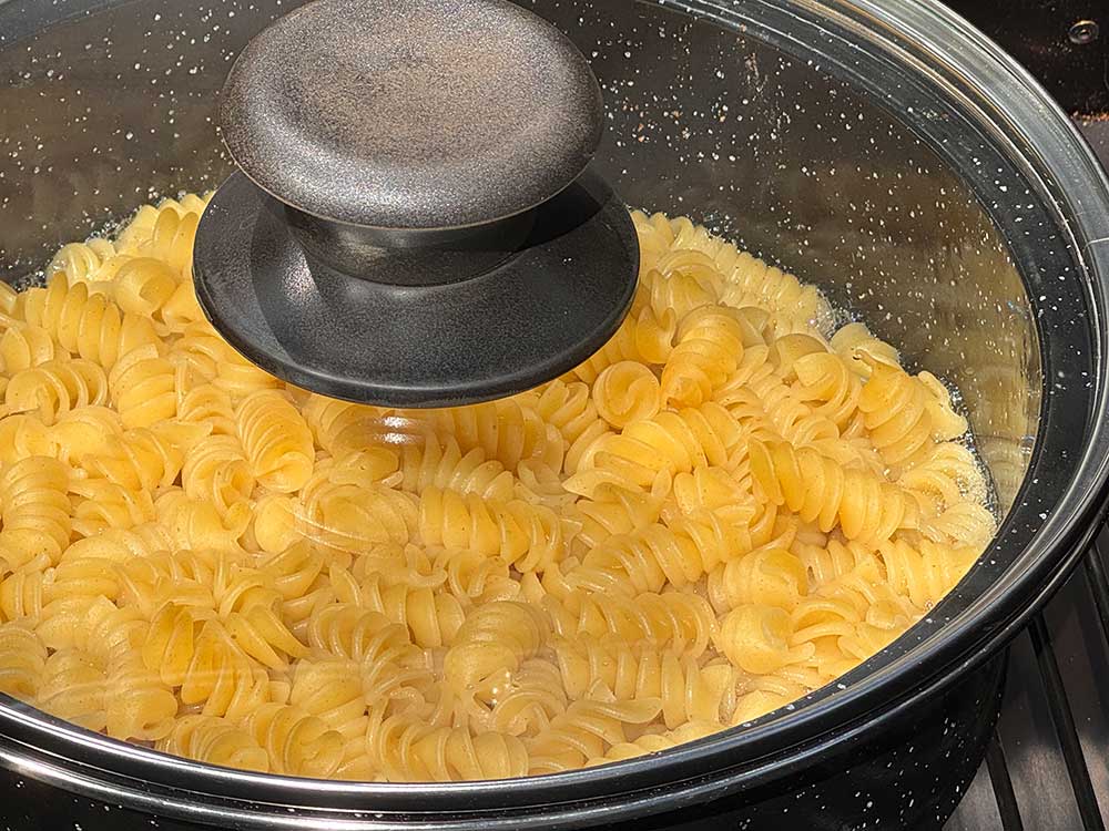 Cooking pasta in the Sun Oven