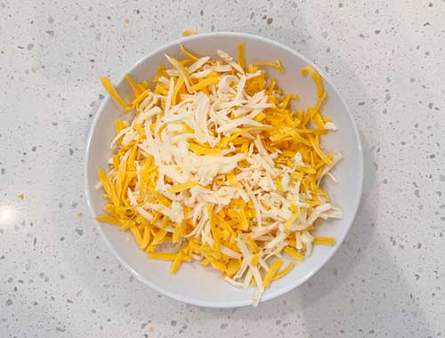 Mix the cheese together