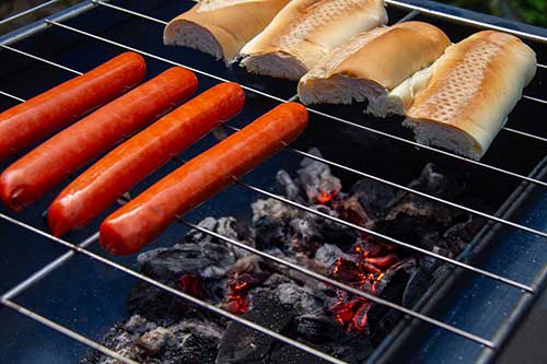 Grill the sausage and bread