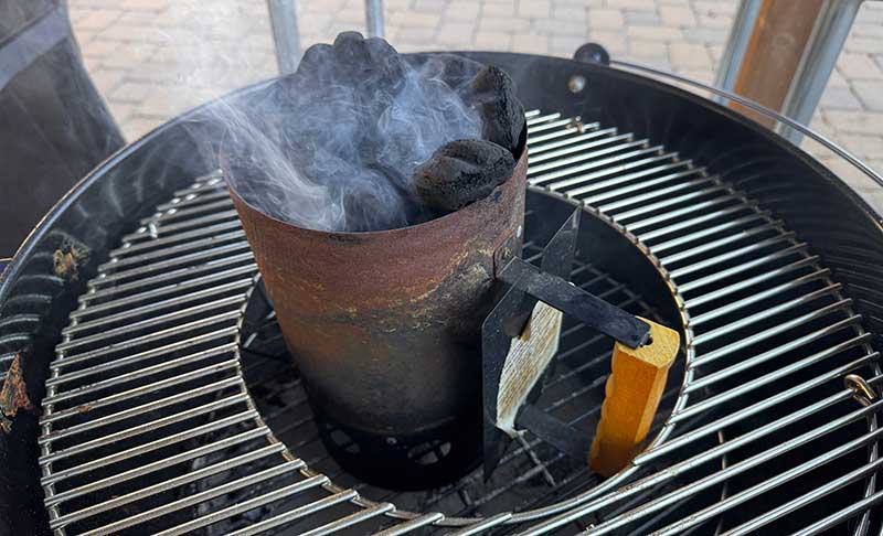 Using a chimney starter